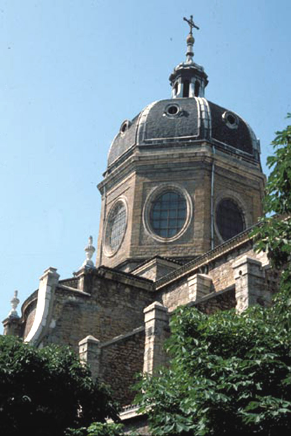 Eglise Saint-Bruno, vue du dôme