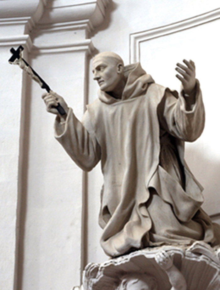Statues of the transept